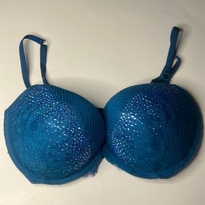 Victoria’s Secret Very Sexy Push Up 32DDD